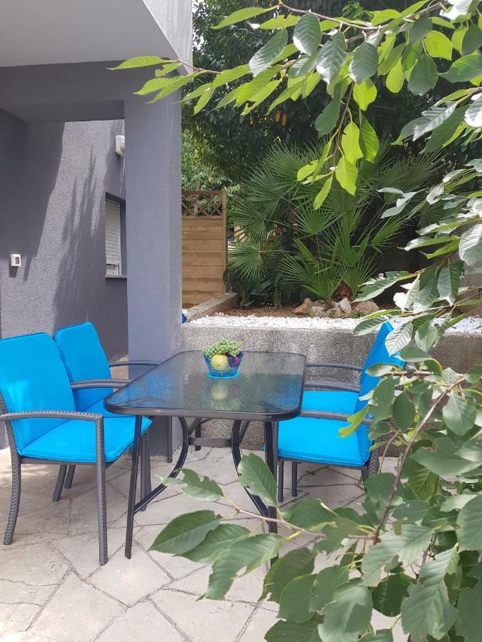 Vigo Apartman Pula Exterior photo